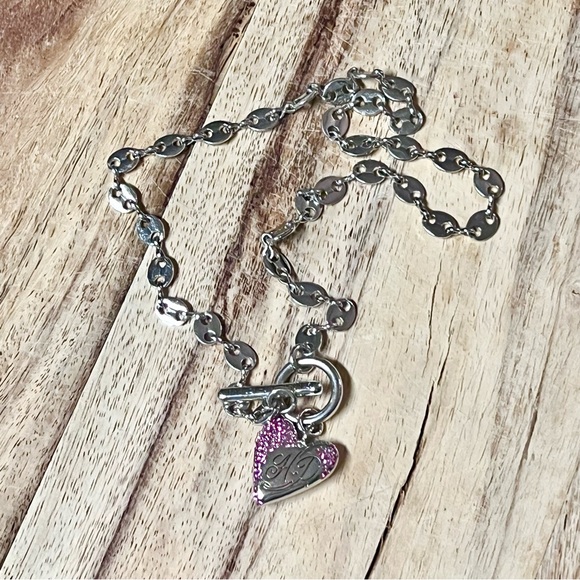 Harley-Davidson 2011 Silver Toggle Necklace with Pink Pave Heart Pendant - Picture 2 of 7